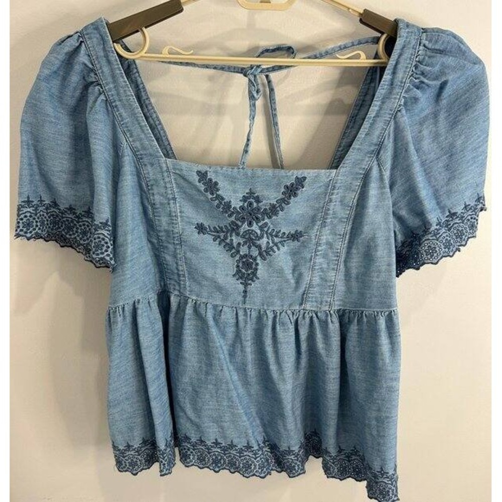 Old Navy Denim Embroidered Smocked Peasant Flutter Eyelet Short Sleeve Shirt 2X